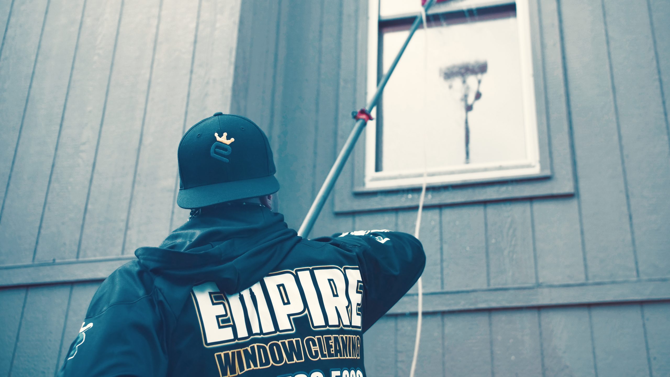 Cleaning Windows On Residential Properties
