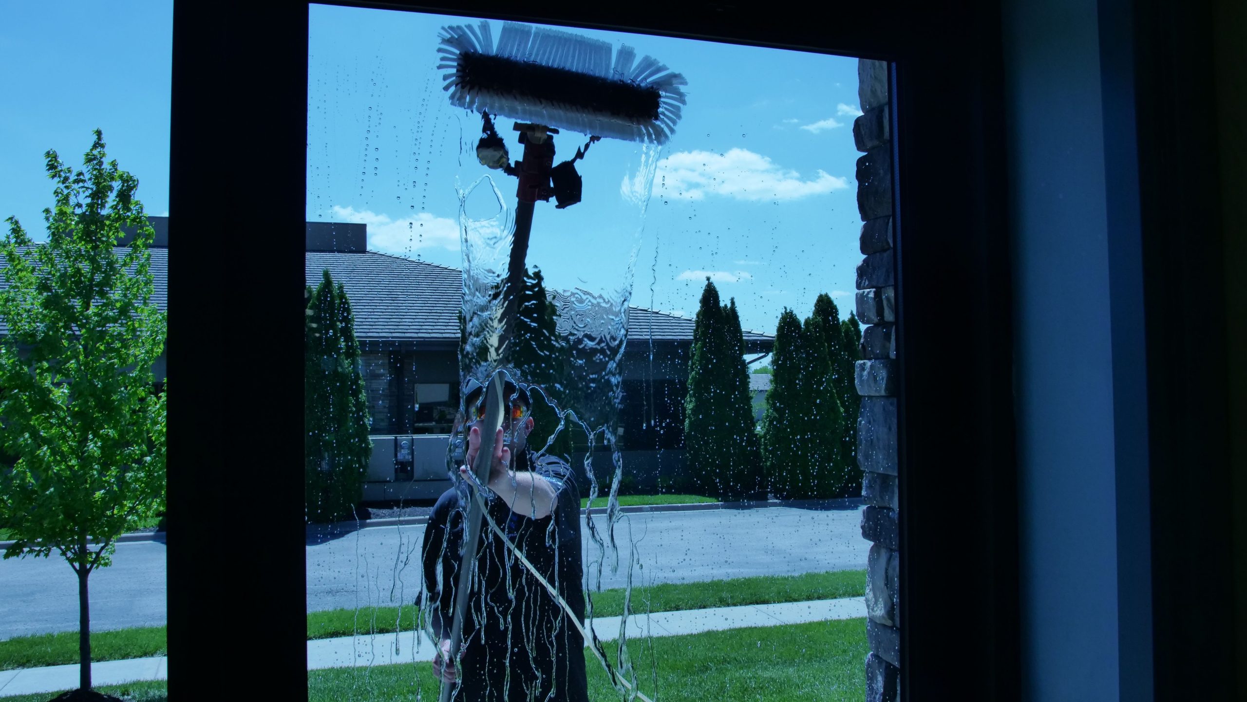 Different Types of Window Cleaning Methods
